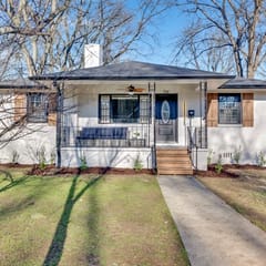 The Scandic - Modern Group Stay/Fully Fenced Yard