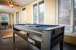 Hanover Haven | Grand Historic Retreat/Game Room