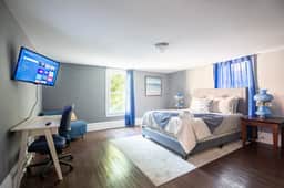 Magnolia Garden Suite - Historic/WiFi/Downtown - Image 2