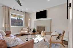 The Scandic - Modern Group Stay/Fully Fenced Yard