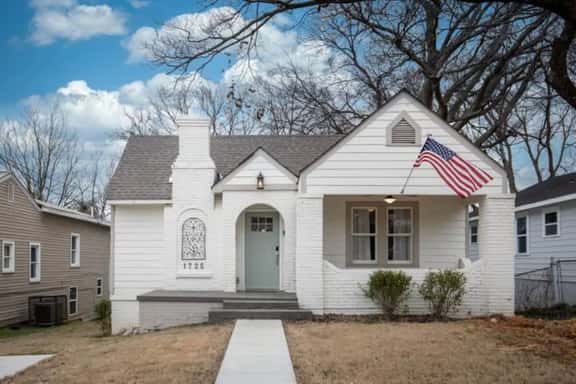 Heritage on 28th- King Bed/Near Downtown/Patio - Image 1