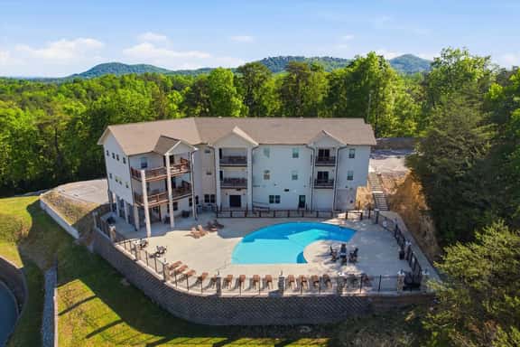Serenity Ridge Clubhouse - 6 Units/Big Groups/Pool - Image 1