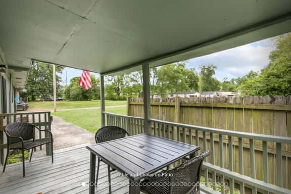 Terrace House Near Miles College | Group Stays - Image 1