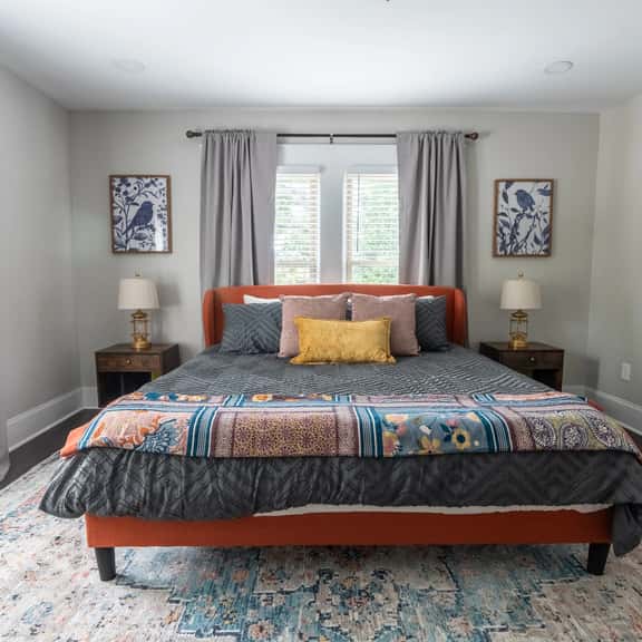 Avondale Adventure-Serene City Stay-King Bed/Games - Image 1