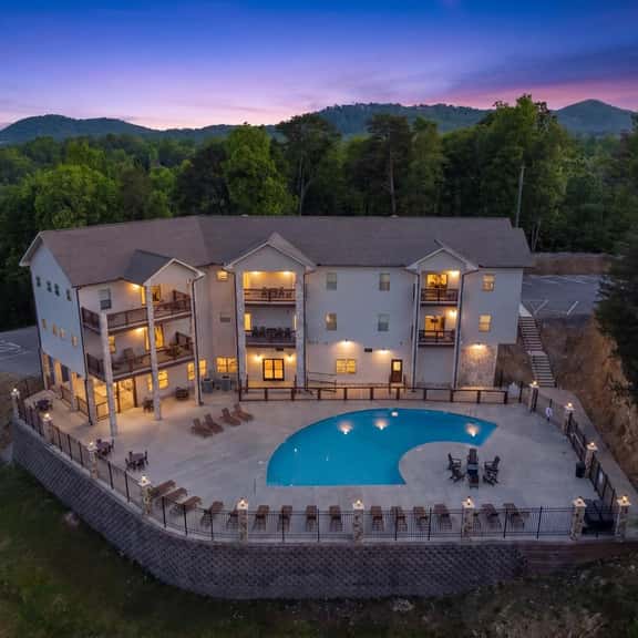 Serenity Ridge Unit 712 - Group Stay/Pool Access - Image 1