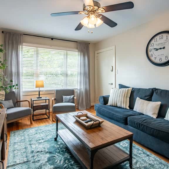 Vulcan View - City Views/Modern Style/Parking - Image 1