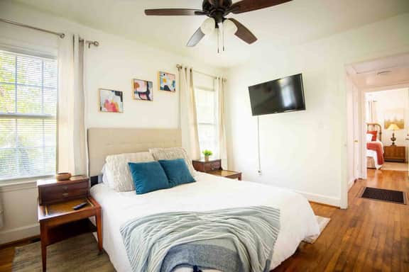 Urban Haven -Glen Iris/2 BR/Pets/WiFi/Full Kitchen