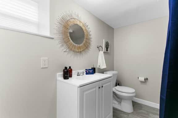 Dugan Cottage Suite B - City Stay/WorkSpace/WiFi