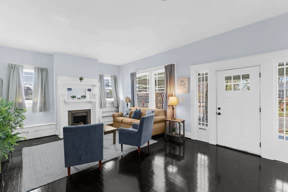 Ruffner Retreat House | Fenced Yard & Group Stay