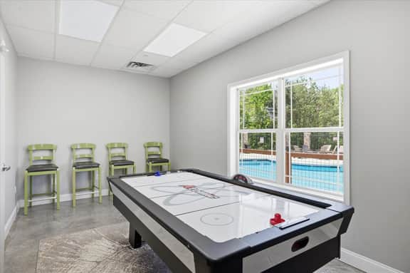 Serenity Ridge Clubhouse - 6 Units/Big Groups/Pool