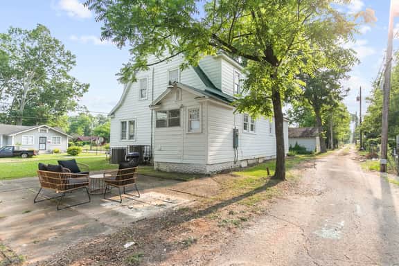 Steel City Retreat | Minutes to Downtown B'ham