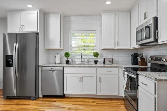 Avenue Quads - Unit 3/Family-Friendly/City Retreat