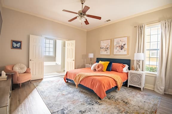 Bessemer Beauty: Cozy Suburban Charm with Modern Flair
