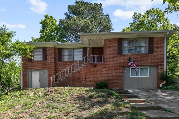 Garden Bungalow at Broadmoor -WiFi/Parking/Cozy