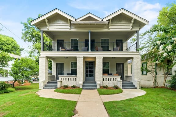 Avenue Quads - Minutes from City/Parking/Units 2&4