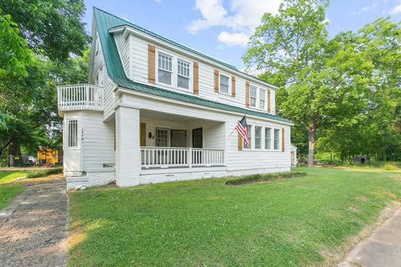 Steel City Retreat | Minutes to Downtown B'ham
